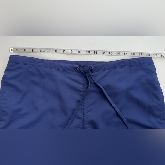 L.L. Bean Pull On Mesh Pocket Crop Hiking Athletic Pants Womens Large - Picture 5 of 9